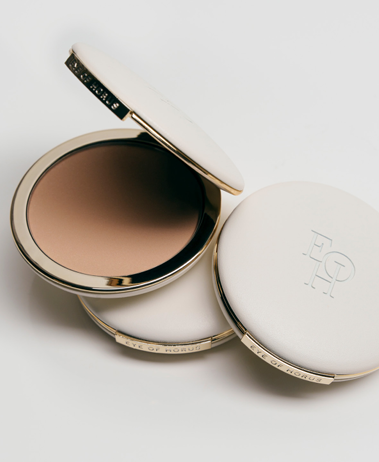 Refillable Pressed Powder image 0